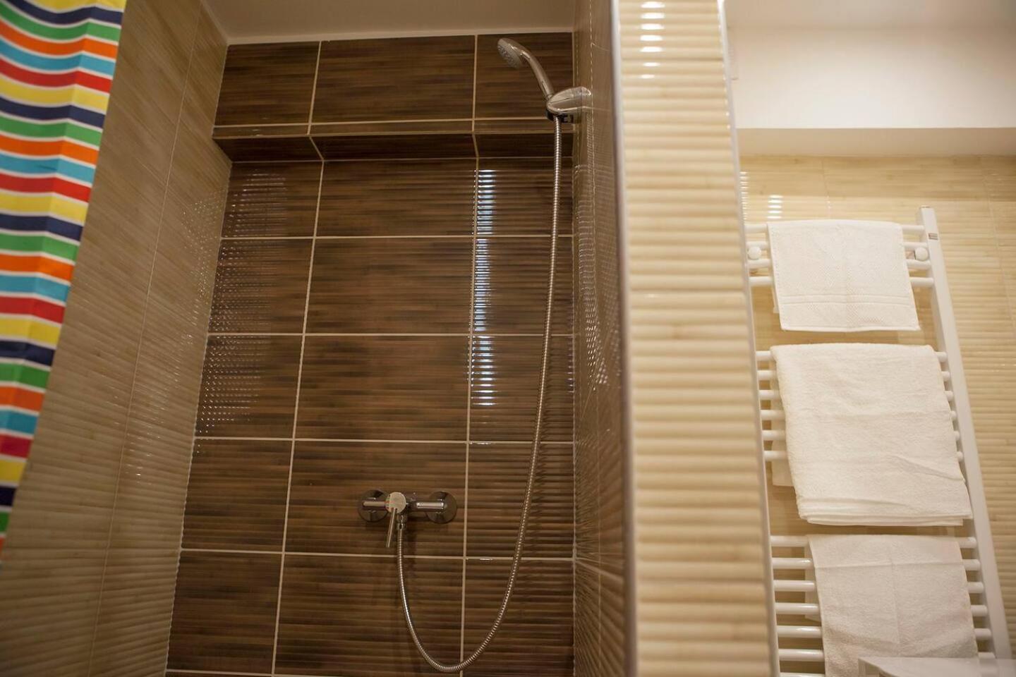 Downtown Apartment Csengery 10 Будапеща Екстериор снимка