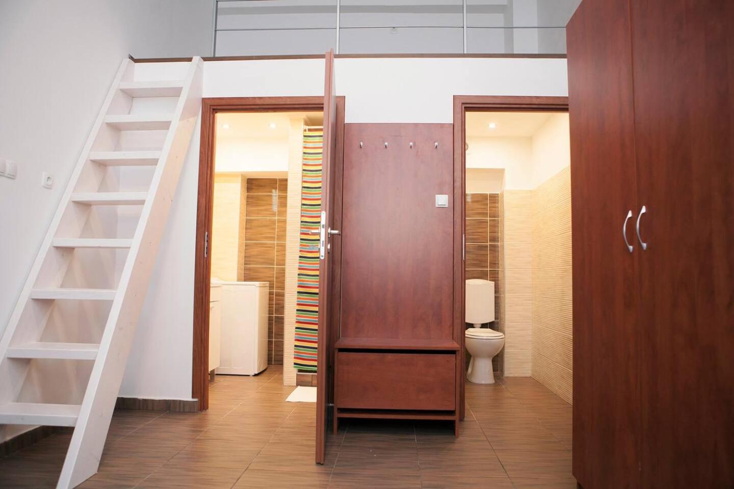Downtown Apartment Csengery 10 Будапеща Екстериор снимка